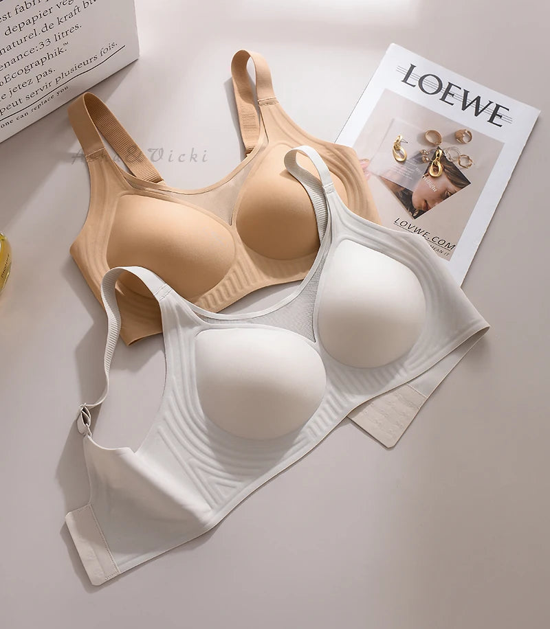 Plus-Size Wire-Free Lace Bra - Full Coverage & Support