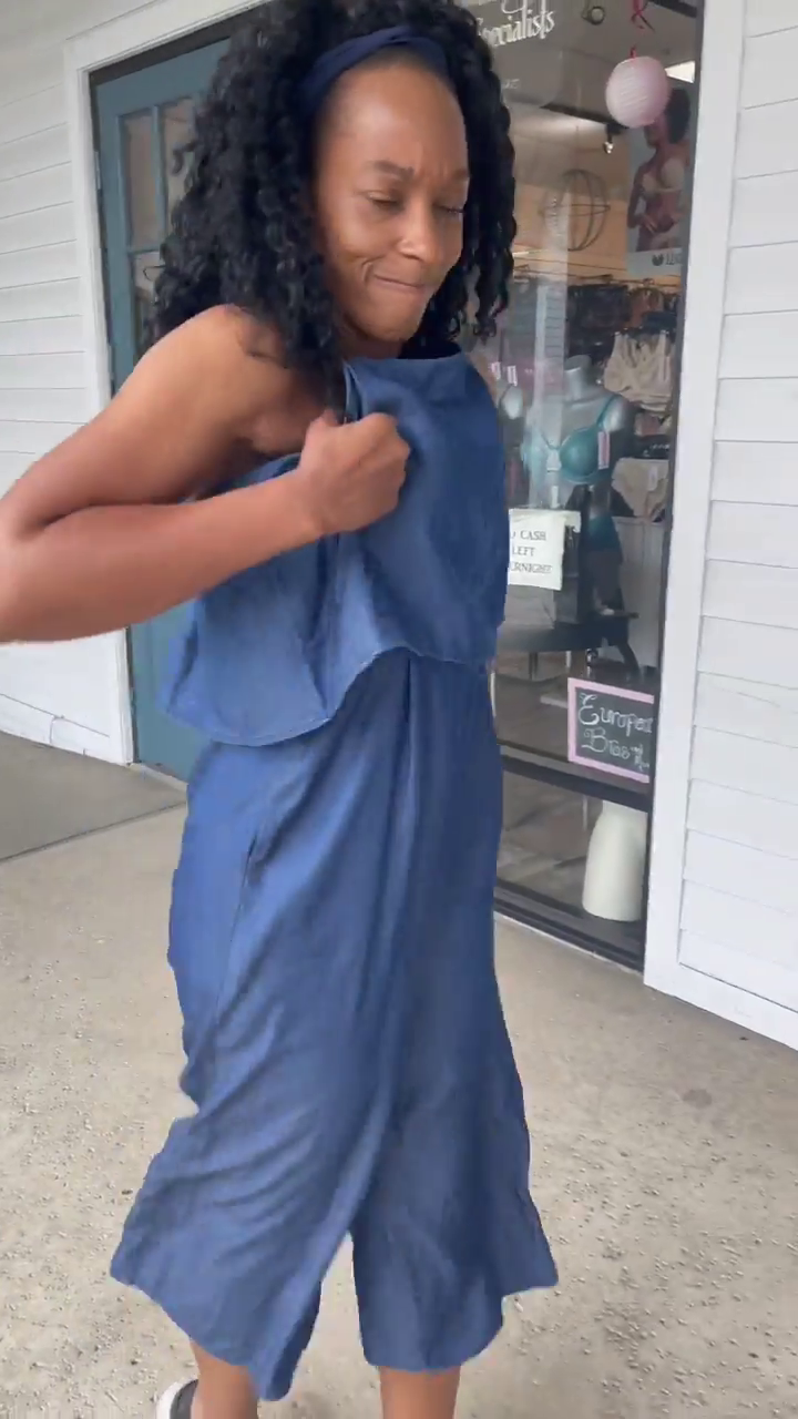 Problem image needed: a woman readjusting a conventional strapless bra